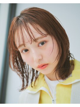 リトル オオミヤ(little) 顔まわりカット×ニュアンスパーマ風スタイル