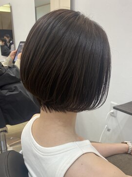 オーリーヘアー(Olliy hair) アディクシーカラー/大人ショートボブ/20代30代40代50代