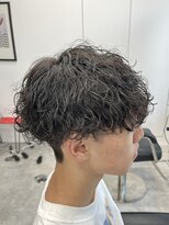 ラヴィズムバイフィフス(LUVISM by fifth)&nbsp;波巻きスパイラルパーマツイストスパイラルパーマ新潟万代メンズ