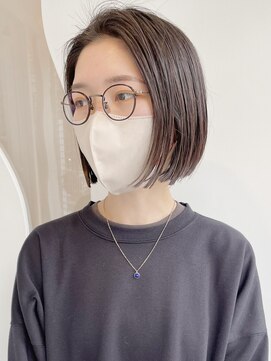 コンフィー(comfy) 【mimura】黒髪ボブ 前髪なし ぱつっとボブ ストレート 草加
