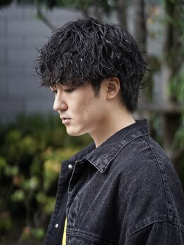 スピンオフシフト(SPIN-OFF SHIFT)の写真/SNSでも話題の《ツイストスパイラル/波巻きパーマ》予約の70%以上がオーダーする圧倒的な技術！[大名]