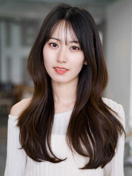 エインアンリー 明治神宮前(AIN.ANLY.) ☆フェミニンロング大人かわいいぱっつん前髪レイヤーカット小顔