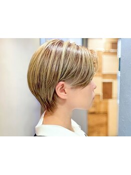 【大阪/梅田】小顔に見えるショート/ボブはROWENにお任せ◎<カット\3400>顔周り/レイヤーカット/前髪カット