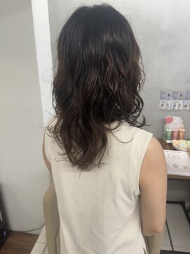 インビテーション(invitation) ミディアムパーマ