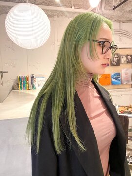 ルーム(Loom.) ハイトーン顔周りレイヤーカットケアブリーチブリーチカラー