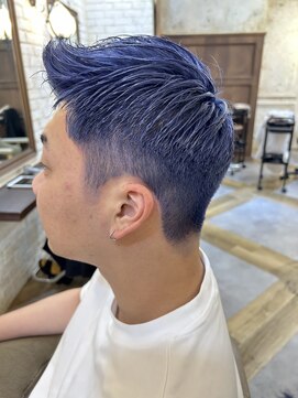 リリー 鷺沼店(RILLY) 〈キシタクヘアー〉ネイビーブルー×メンズカット