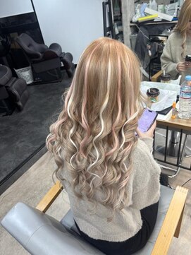 ノルン 表参道店(NORN) ケアブリーチ/ダブルカラー/ハイトーンカラー/レイヤーカッ