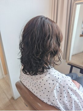 ヘアアンドアイラッシュ ココアンジェ くりえいと宗像店(Coco Ange) ミディパーマスタイル