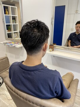 サル ブランシェール(SaLLe BLANCHEUR) ツーブロック