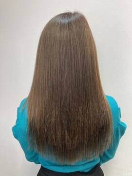 フツーロ 栄(FUTURO) 結婚式前にエクステ!