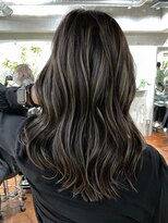 ヨロ 小岩(YOLO) ハイライトカラーミルクティーベージュケアブリーチダブルカラー