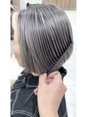 シルバーグレーバレイヤージュ