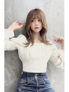 フルー(fleu) 【韓国風・くびれ外ハネスタイル】