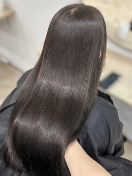 シェノン フェム 名古屋 名駅店(CHAINON×FeM#) 透明感/大人girly/顔周り/名古屋/名駅/髪質改善/レイヤーカット