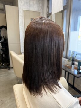 ベージュブラウン