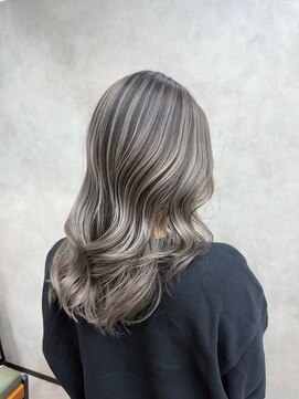 サニー 渋谷(SUNNY) バレイヤージュ、ハイライト、レイヤーカット、ダブルカラー