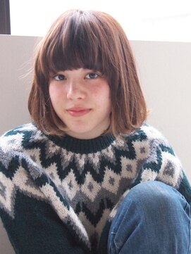 コス(kos) 『nanuk*ueki』透け感パールグレージュ