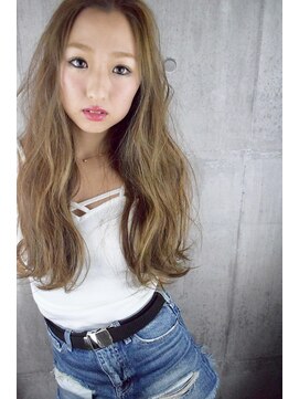 サロン デ レヴィ(salon des revie) 【revie 狭山市】外国人風ブルージュグラデーションカラー