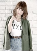 ガーリーな重めボブ