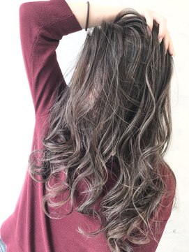 ペスカ 立川店(pesca) イルミナカラー×PESCA【ペスカ】【立川,立川駅,立川南口】