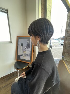 ミノリ(Minori) 【ショート×レイヤー】