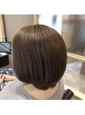 明るめベージュカラー
