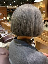 ディア アアルト 本厚木駅前店&nbsp;50代 60代 70代 ワンレングスボブ 【ディアアアルト 秀島拓実】