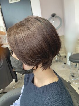 リーオオサカ(Lee Osaka) 【Lee大阪店】襟足スッキリ☆大人ショート/新出奈津樹