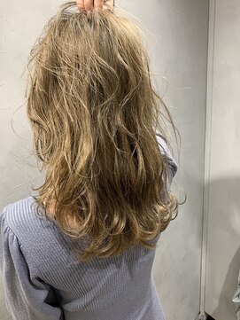 エイトセカンド 新宿三丁目店(EIGHT second) ブログベージュ