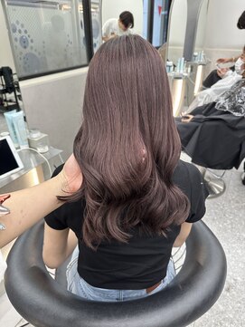 ロンド マーレ 天神大名店(Lond mare) ピンクブラウン/暖色カラー/カシスピンク/韓国ヘア/顔周りカット