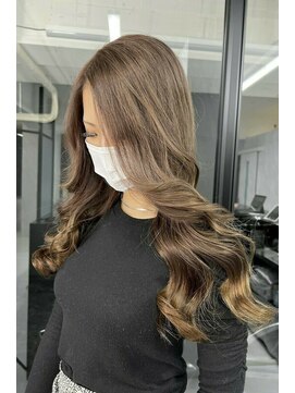 リア 大阪梅田(Ria) ～ミルクティーアッシュ～【Ria 大阪 梅田】