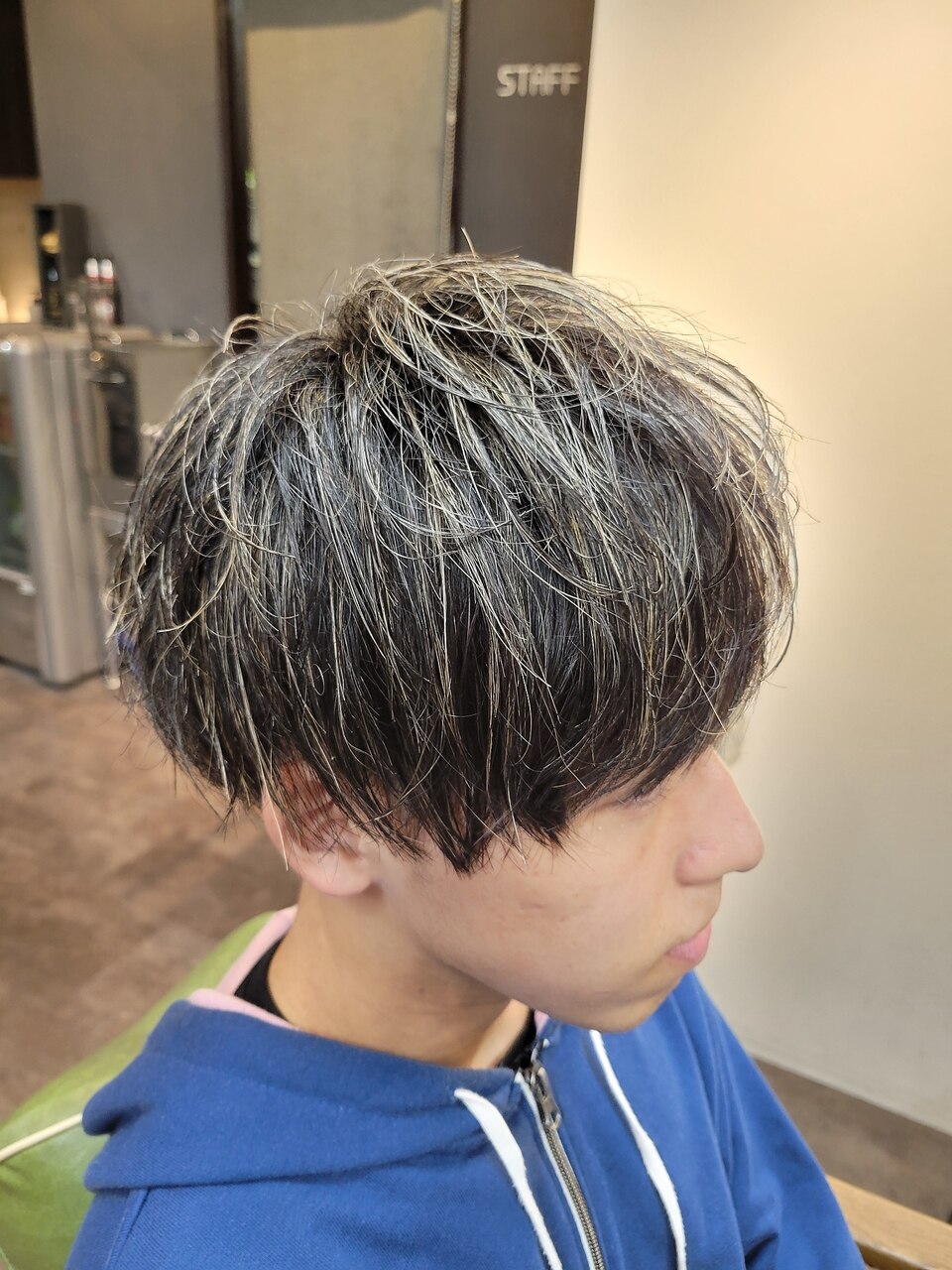 極細大量メッシュ×重めマッシュ×ツーブロック×刈り上げ：L212451327