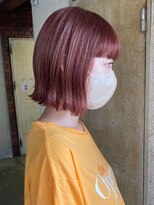 ガーデンヨコハマ(GARDEN YOKOHAMA)&nbsp;切りっぱなしボブ暖色フルバングピンクオレンジ小顔ブリーチ前髪