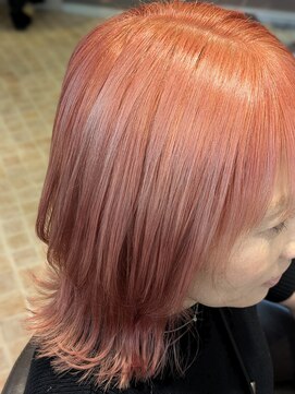 クララ ヒタチナカ(CLALA Hitachinaka) 外ハネくびれレイヤー