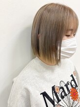 シイノ(Siino) ミルクティーカラー