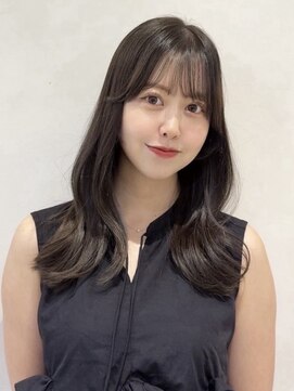 ザックラフィネ(ZACC raffine) オリーブベージュ/ミディアムレイヤー/くびれヘア/顔周りカット