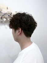 コク(COQU.)&nbsp;刈り上げパーマ