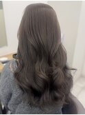オリーブグレージュ