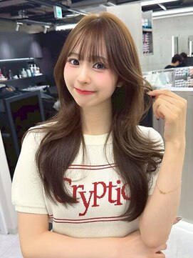 シイム(CYM) ロングレイヤー/顔まわりカット/ブラウン