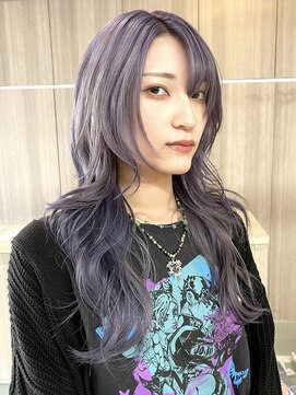 ラヴィエール(LAVIERE by R-EVOLUT) スーパーロング レイヤーカット ウルフカット ハイトーン 柏