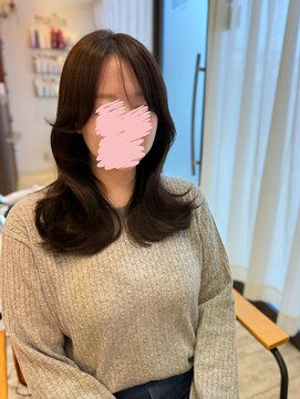 マーリャヘアー(mallia hair) レイヤースタイルレイヤーカットロングレイヤー小顔スタイル