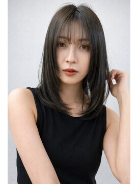 マルフェ 天王寺(marfe) 【marfe】レイヤーカット_ダークアッシュ_ミディアムストレート