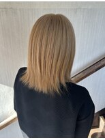 アローナ(ARONA) 夏色ブリーチ◎透明感あふれるミルクティーベージュ