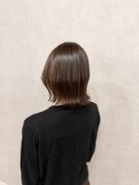 フランチェスカドットボブ(francesca.bob)&nbsp;外ハネレイヤーボブ×ヘーゼルベーシック【渡辺俊弥】梅田