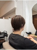 大人女性のショートスタイル