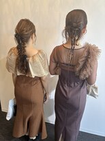 ヘアセット専門サロン by OKINAWA WATABE WEDDING 那覇店&nbsp;ツイン編みおろし×リボンスタイル