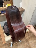 ハロ 蕨(HALO)&nbsp;髪質改善トリートメント×ピンクブラウン【阿部佑香】