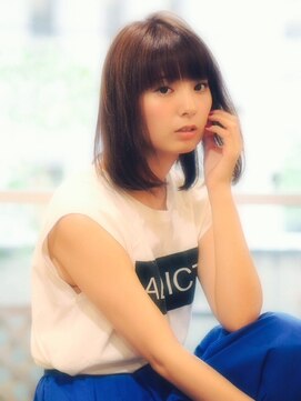 フローレント(florent) 「ベーシックなナチュラルさ」ナチュラルロングボブストレート