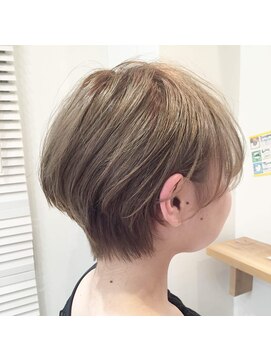 レンク(LENC) Coast.ショートボブ×フリンジバング×ミルクティーベージュ★