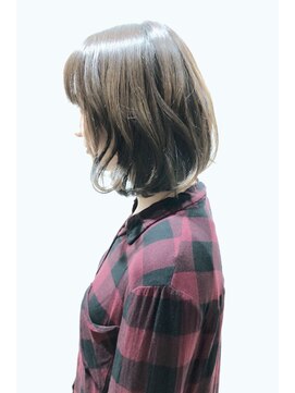 アダット(Adatto) 【Adatto北千住】切りっぱなしミディボブ☆